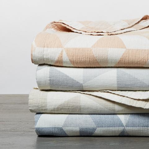 Coyuchi Pismo Organic Cotton Throw 