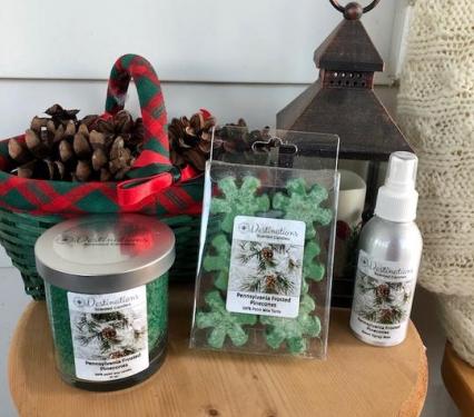 Destinations Scented Candles Pennsylvania Frosted Pine Cones Scent
